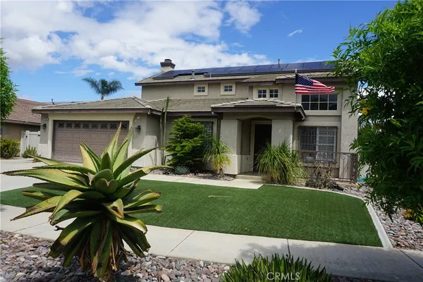 $925,000 | 1209 Fernleaf Lane, Corona, CA 92881