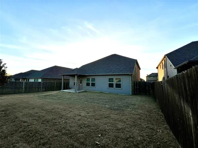 $3,500 | 633 Hidden Cove Drive, Princeton, TX 75407