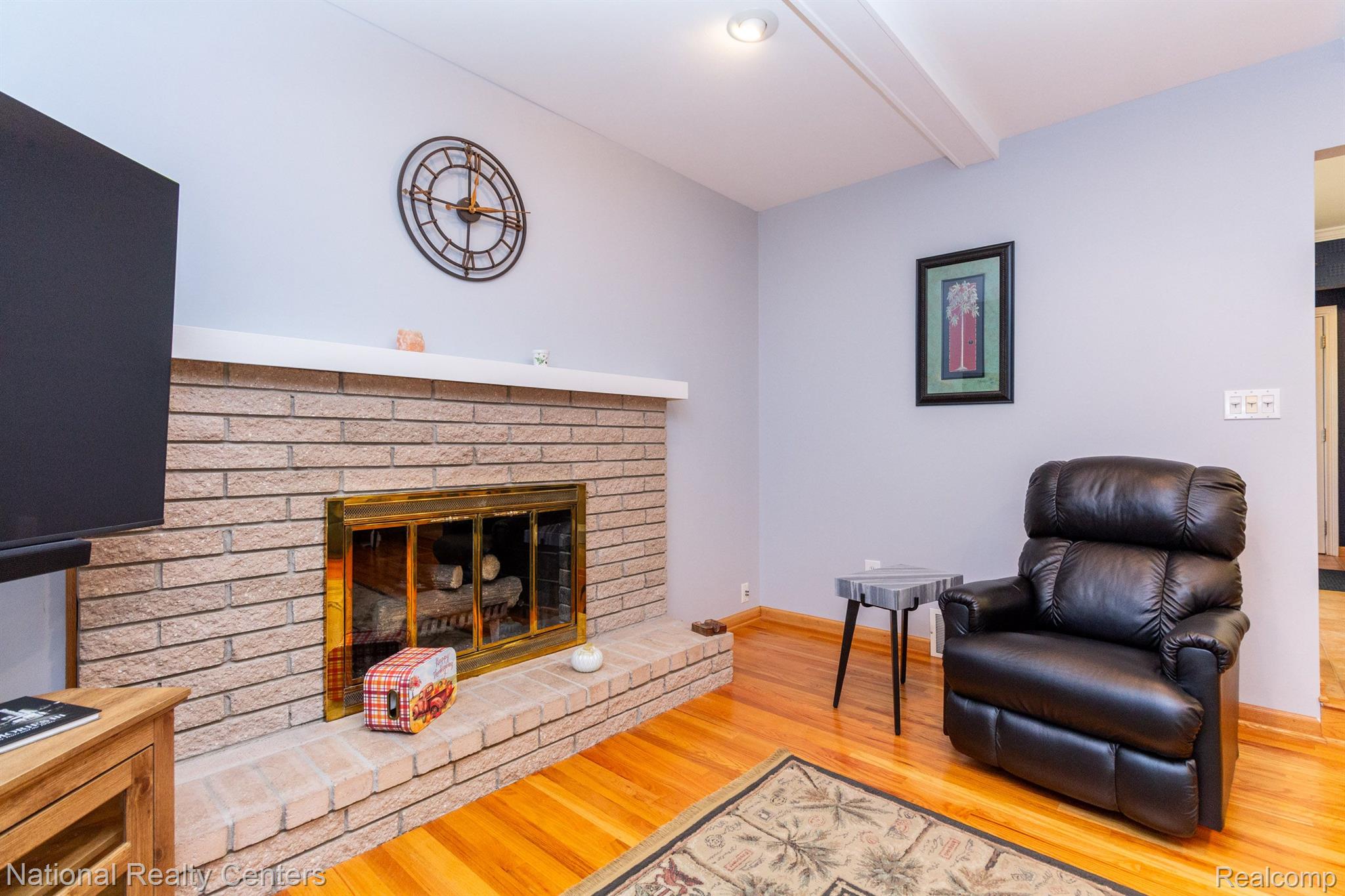 36509 Saxony Road Farmington, MI 48335 - Photo 14 of 49 Gallery Image 14