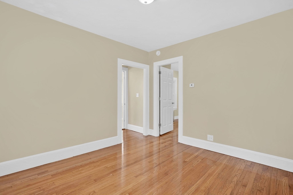 120-122 Larkspur Street Springfield, MA 01108 - Photo 14 of 31