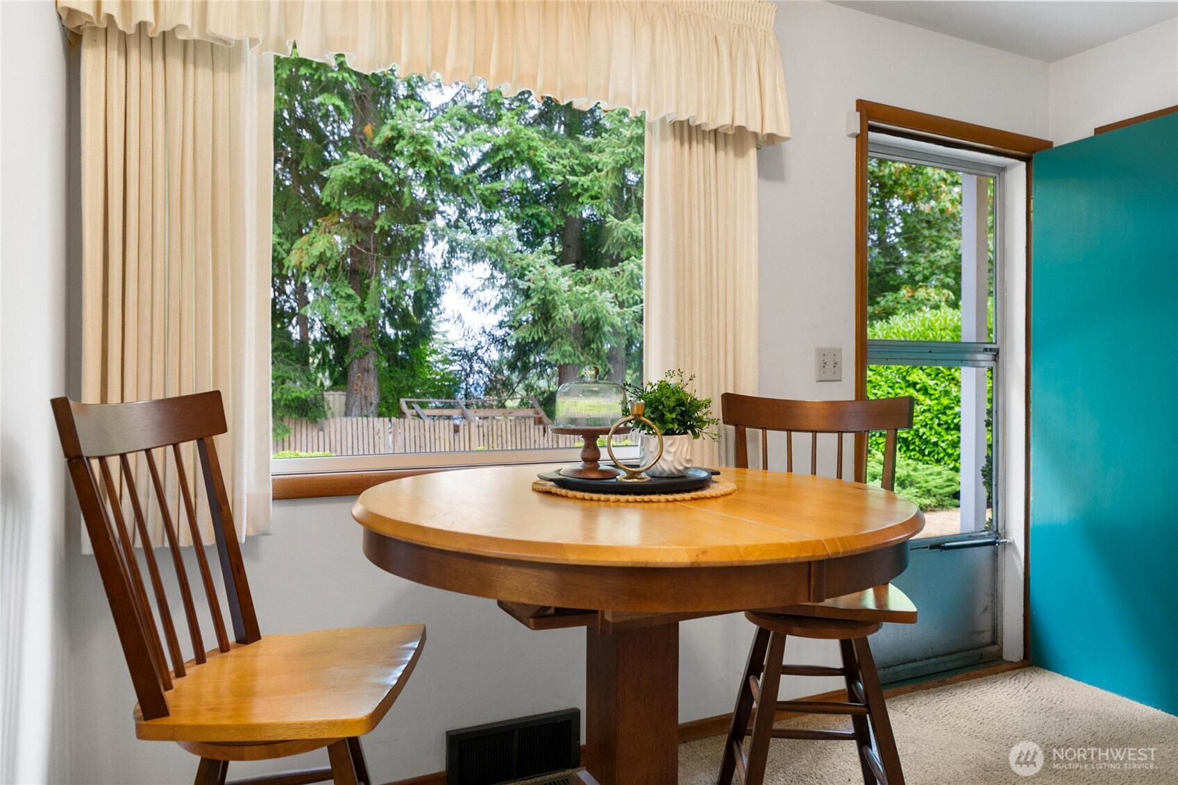 108 Sunnyhill Road West Bremerton, WA 98312 - Photo 14 of 37 Gallery Image 14