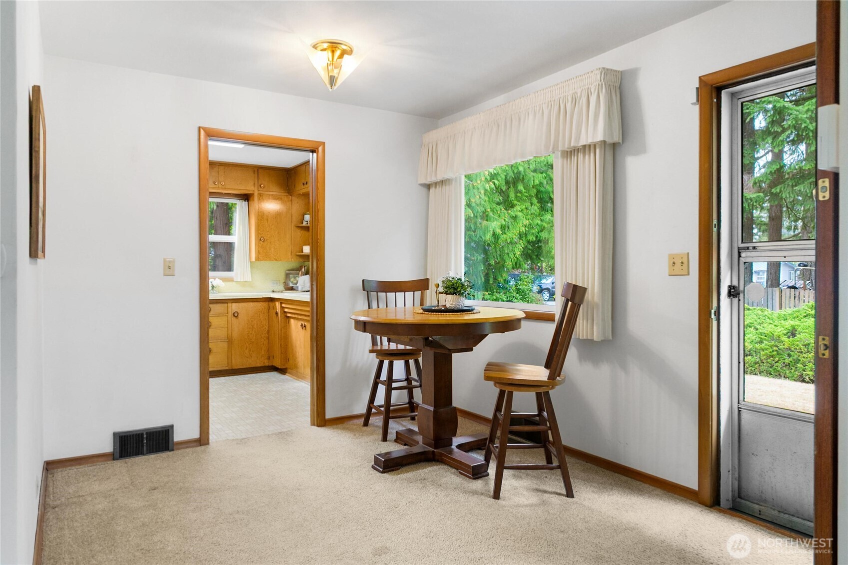 108 Sunnyhill Road West Bremerton, WA 98312 - Photo 16 of 37 Gallery Image 16