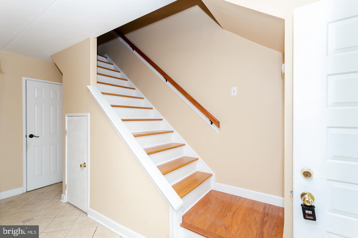 407 Village Walk Exton, PA 19341 - Photo 5 of 42 Gallery Image 5