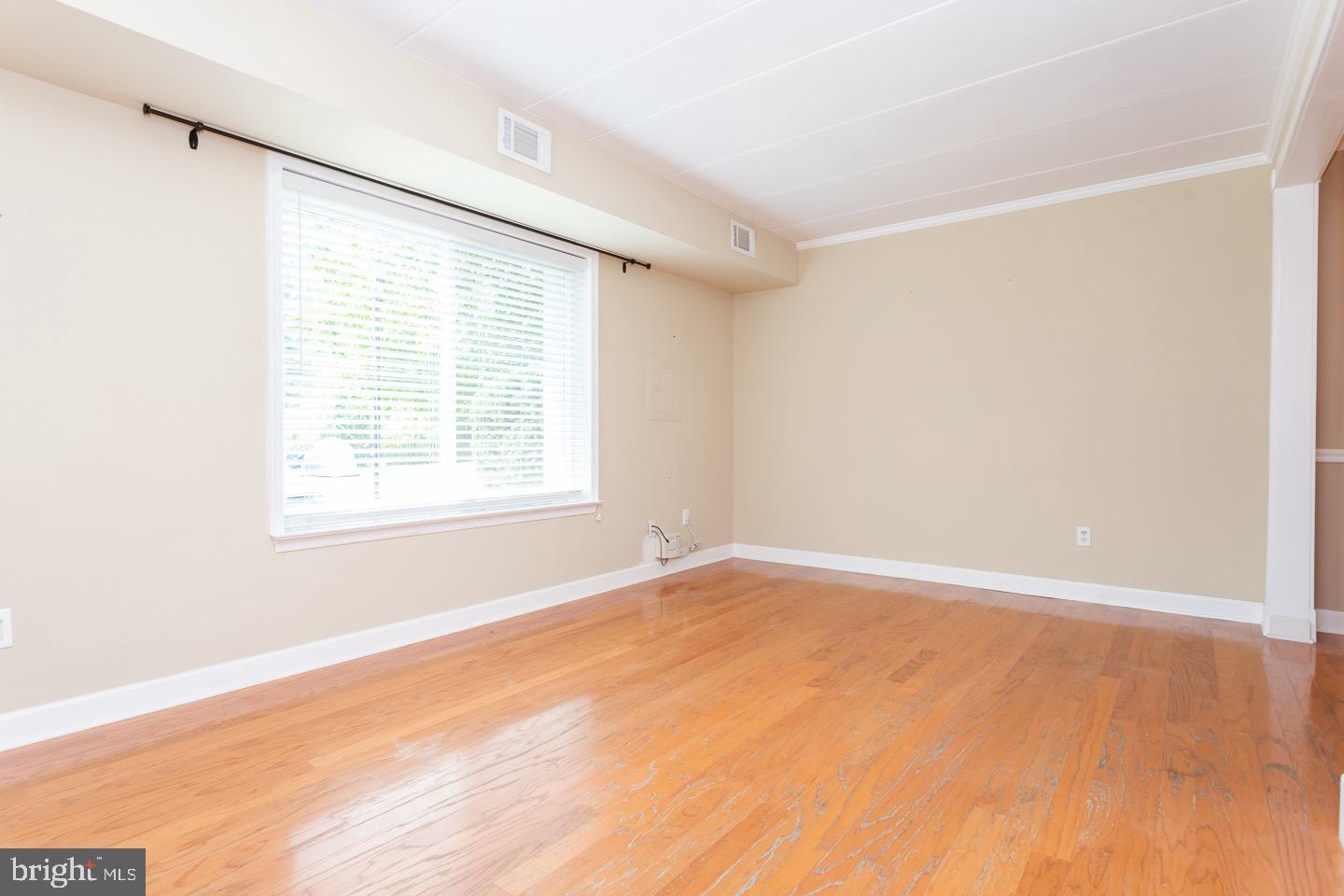 407 Village Walk Exton, PA 19341 - Photo 9 of 42 Gallery Image 9