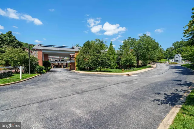 $645,900 | 16 Rockland Falls Road, Unit 16, Rockland, DE 19732