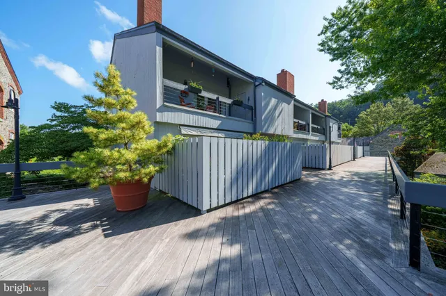 $645,900 | 16 Rockland Falls Road, Unit 16, Rockland, DE 19732