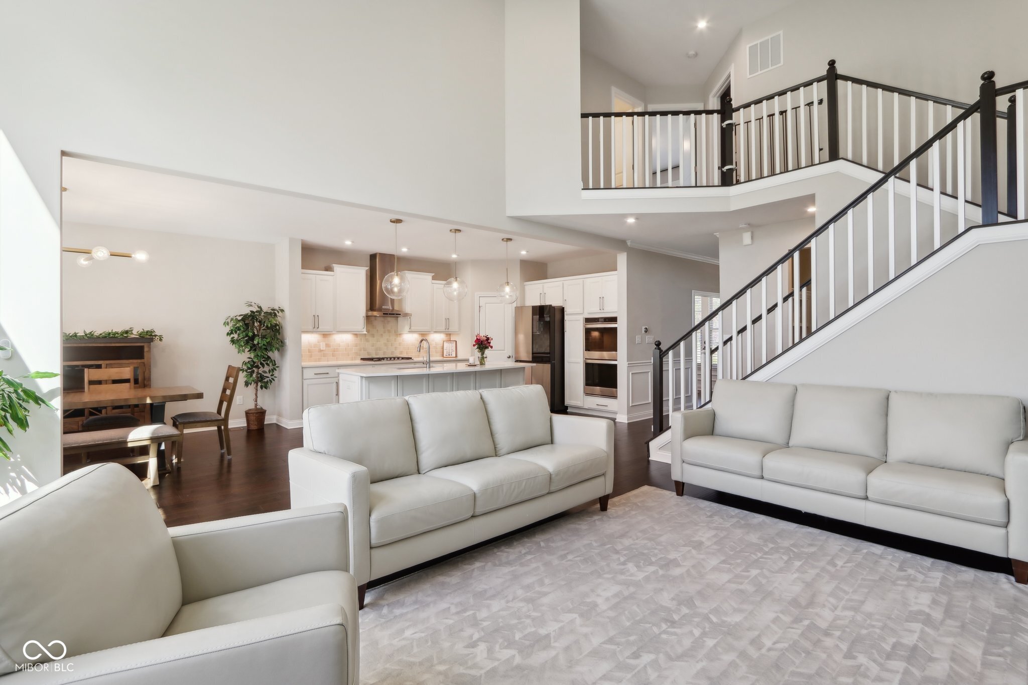 12594 Hidden Spring Cove Fishers, IN 46037 - Photo 6 of 58 Gallery Image 6