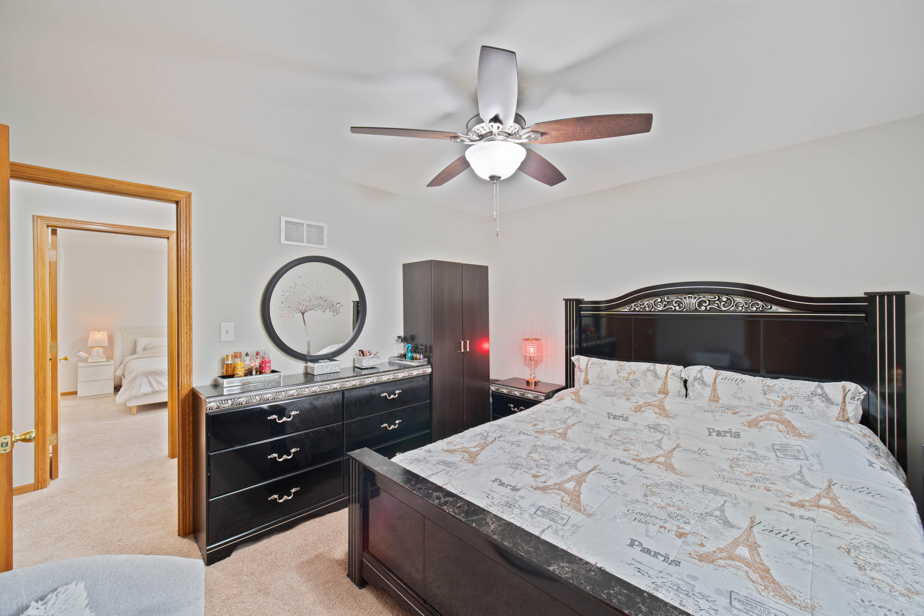 7019 Forest Ridge Drive Schererville, IN 46375 - Photo 14 of 19 3000x2000