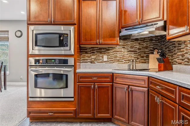 $367,500 | 26349 Lakeview Terrace, Godfrey, IL 62035