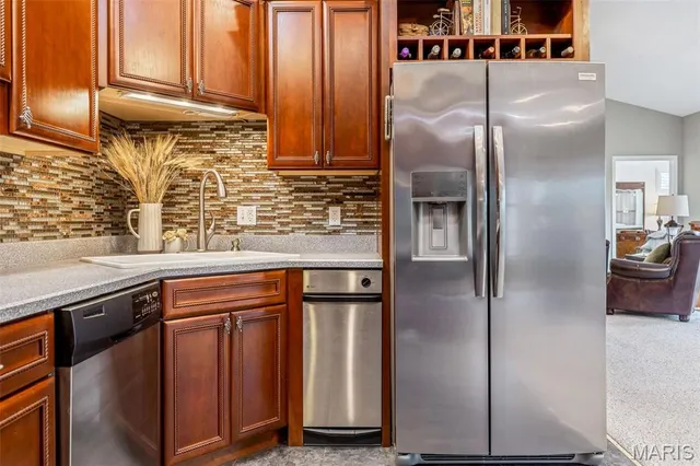 $367,500 | 26349 Lakeview Terrace, Godfrey, IL 62035