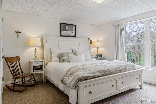 $367,500 | 26349 Lakeview Terrace, Godfrey, IL 62035