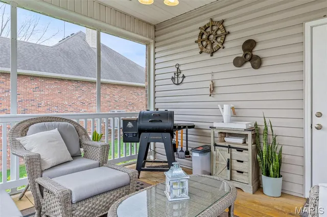 $367,500 | 26349 Lakeview Terrace, Godfrey, IL 62035