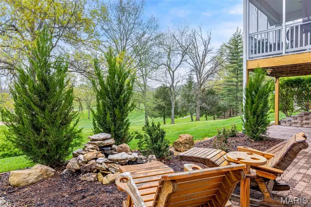 $367,500 | 26349 Lakeview Terrace, Godfrey, IL 62035