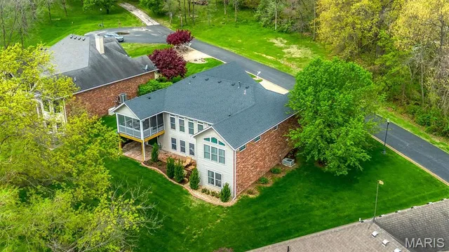 $367,500 | 26349 Lakeview Terrace, Godfrey, IL 62035