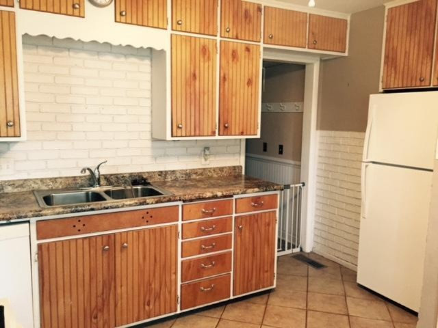 4881 North Coloma Road Coloma, MI 49038 - Photo 5 of 12 FullSizeRender (132)