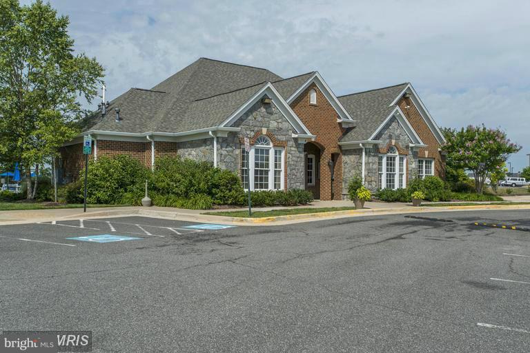 8933 Singleleaf Circle Lorton, VA 22079 - Photo 23 of 27 Community