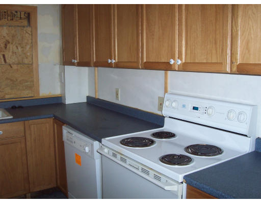 9 Woodale Road Lynn, MA 01904 - Photo 2 of 9 Gallery Image 2