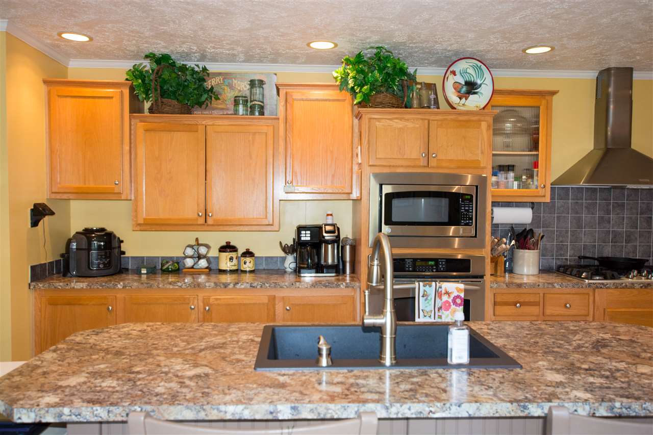 11513 South East County Line Road Elsie, MI 48831 - Photo 8 of 55 1876932-7.JPG
