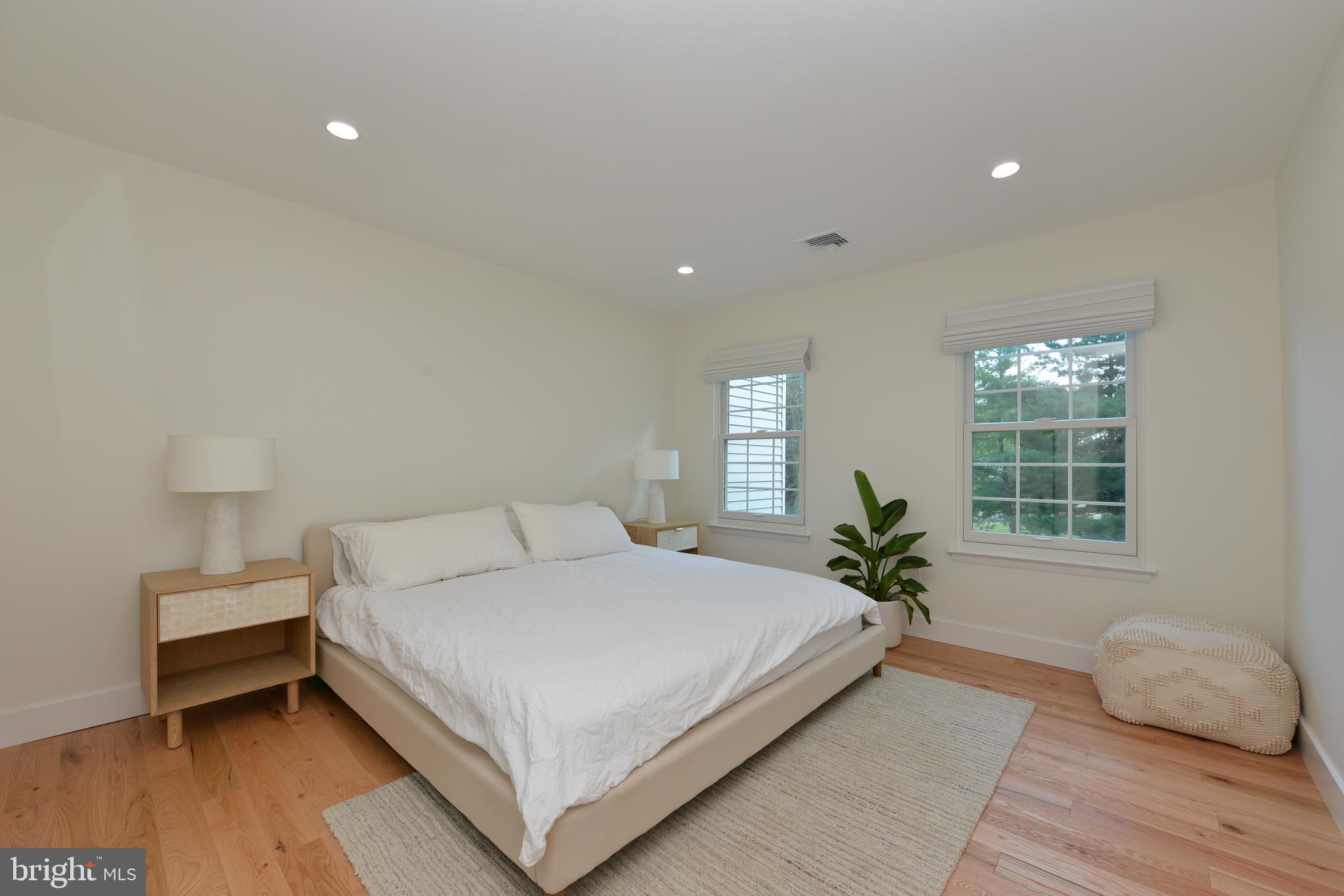 6 Pinewood Drive Hamilton, NJ 08690 - Photo 13 of 31