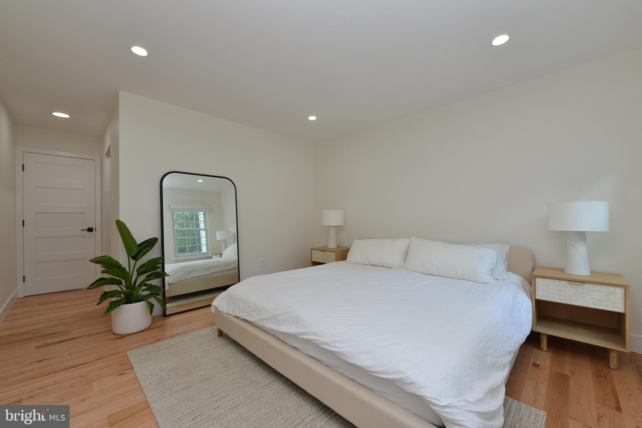 6 Pinewood Drive Hamilton, NJ 08690 - Photo 14 of 31