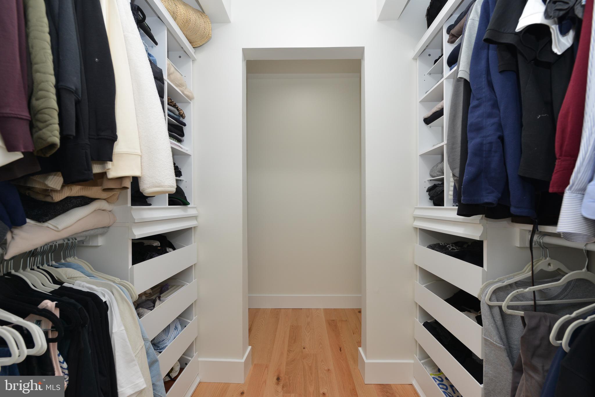 6 Pinewood Drive Hamilton, NJ 08690 - Photo 16 of 31