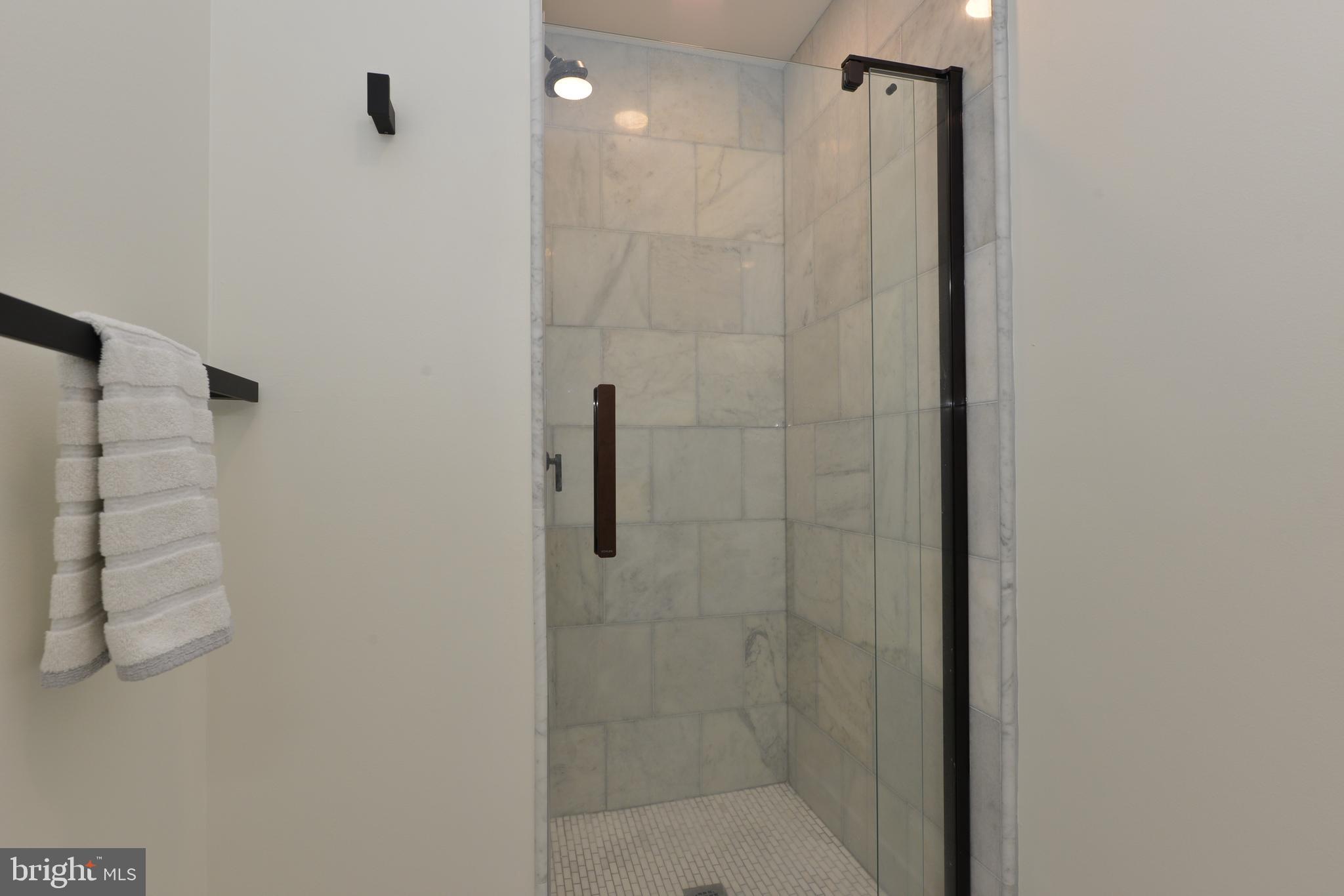 6 Pinewood Drive Hamilton, NJ 08690 - Photo 18 of 31