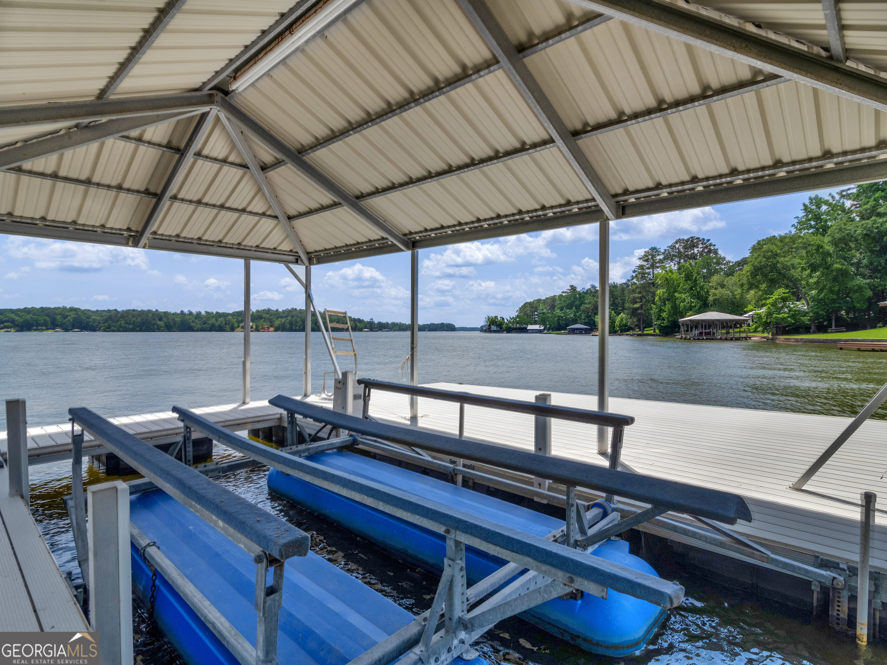 210 Roberts Point Road Jackson, GA 30233 - Photo 3 of 60
