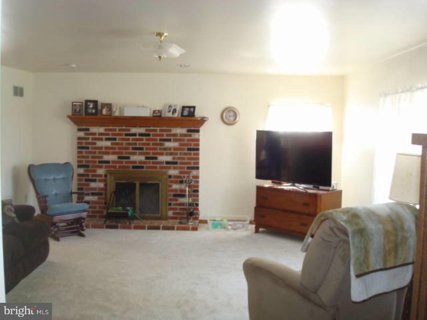 1139 Graber Road Green Lane, PA 18054 - Photo 10 of 25