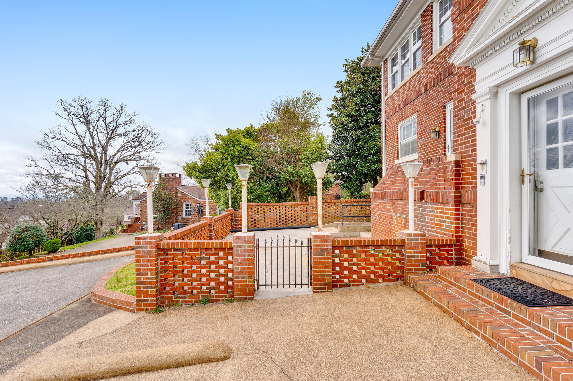 212 South Crest Road Chattanooga, TN 37404 - Photo 11 of 55 212-S-Crest-Rd-MLS-Photos-20