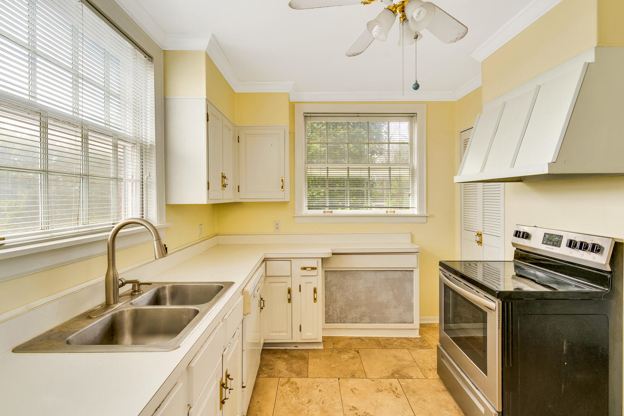 212 South Crest Road Chattanooga, TN 37404 - Photo 21 of 55 212-S-Crest-Rd-MLS-Photos-32