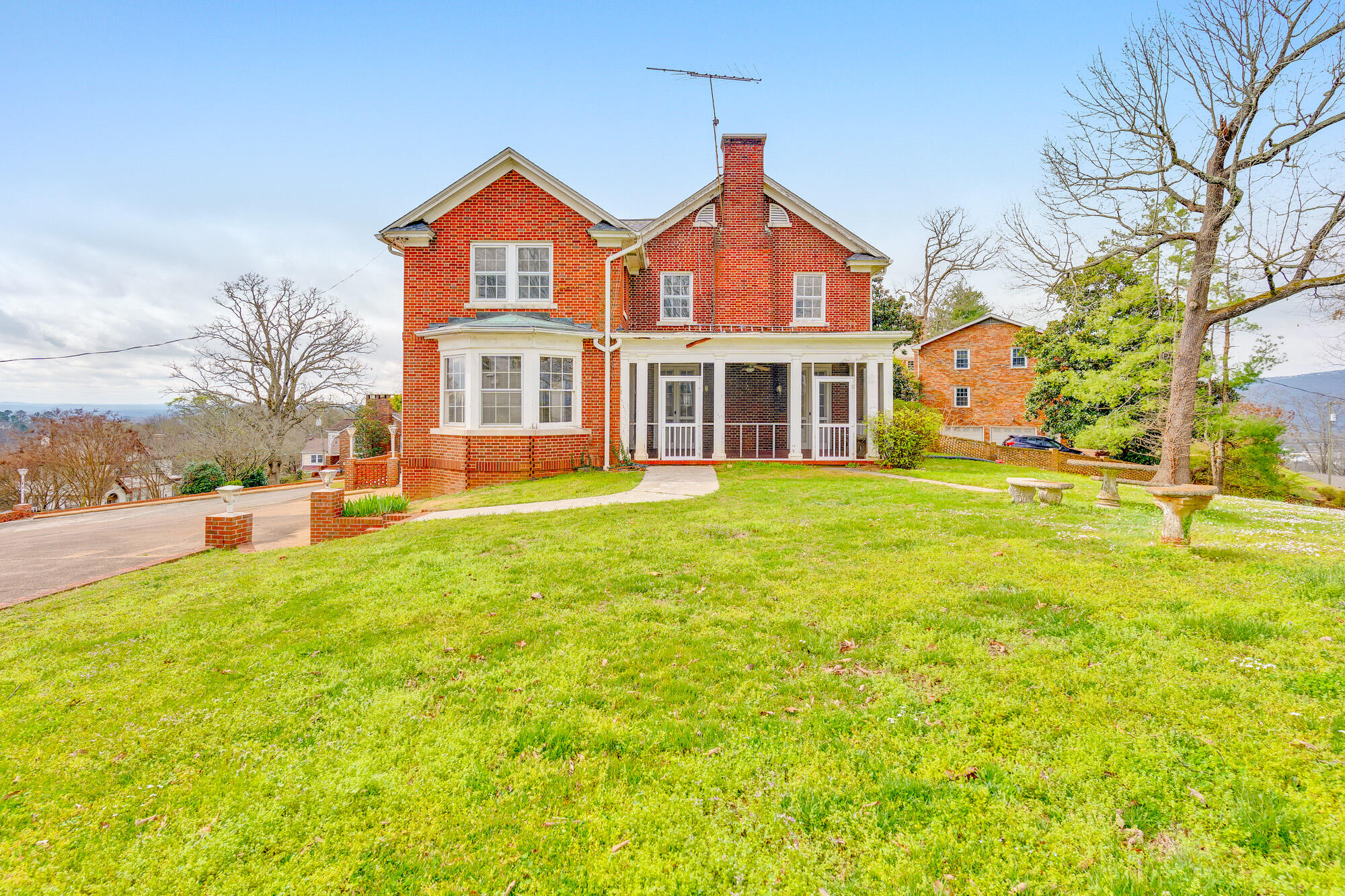 212 South Crest Road Chattanooga, TN 37404 - Photo 51 of 55 212-S-Crest-Rd-MLS-Photos-15
