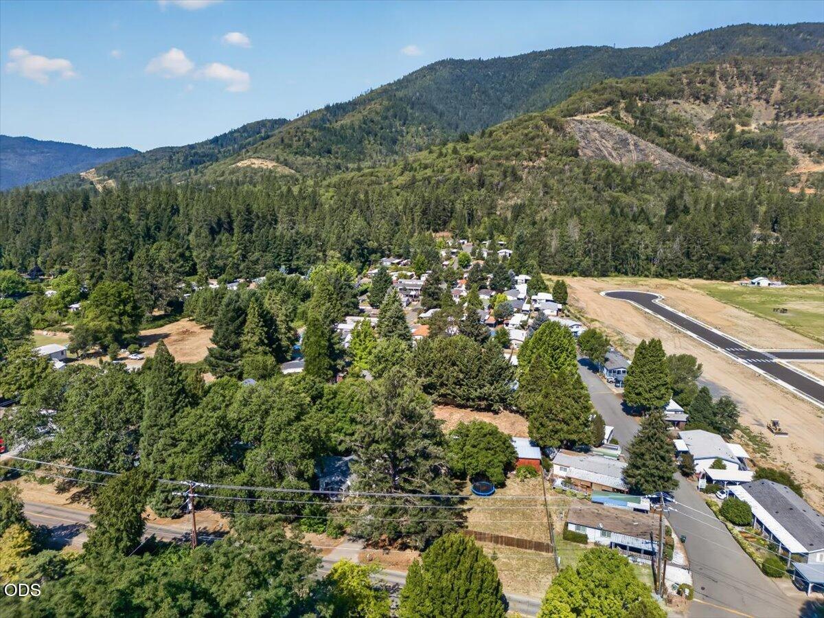 295 West Evans Creek Road Rogue River, OR 97537 - Photo 50 of 60