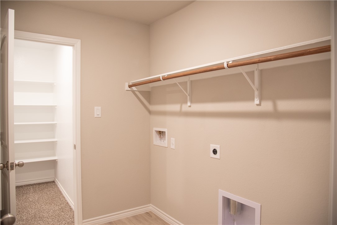 2145 Chief Street Bryan, TX 77807 - Photo 20 of 22 Primary Closet/Laundry