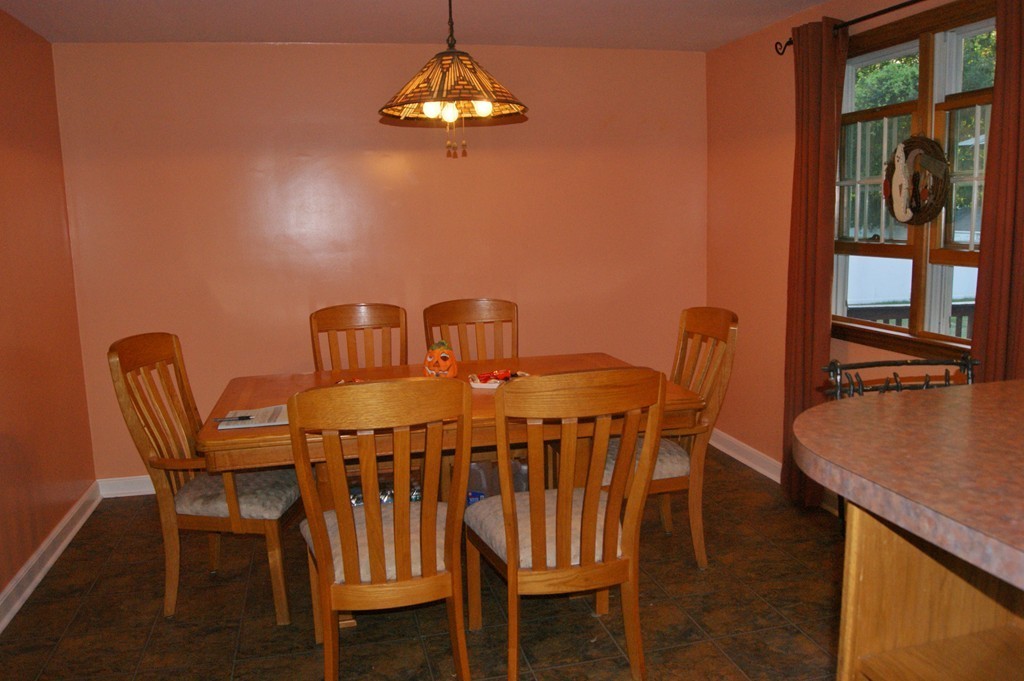 4 Sophia Road Salem, MA 01970 - Photo 5 of 19 Gallery Image 5