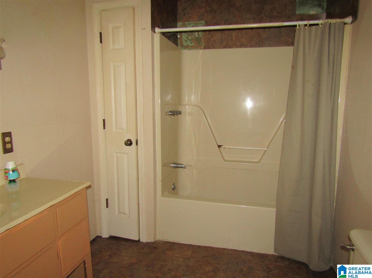 150 Lebanon Street Roanoke, AL 36274 - Photo 7 of 17