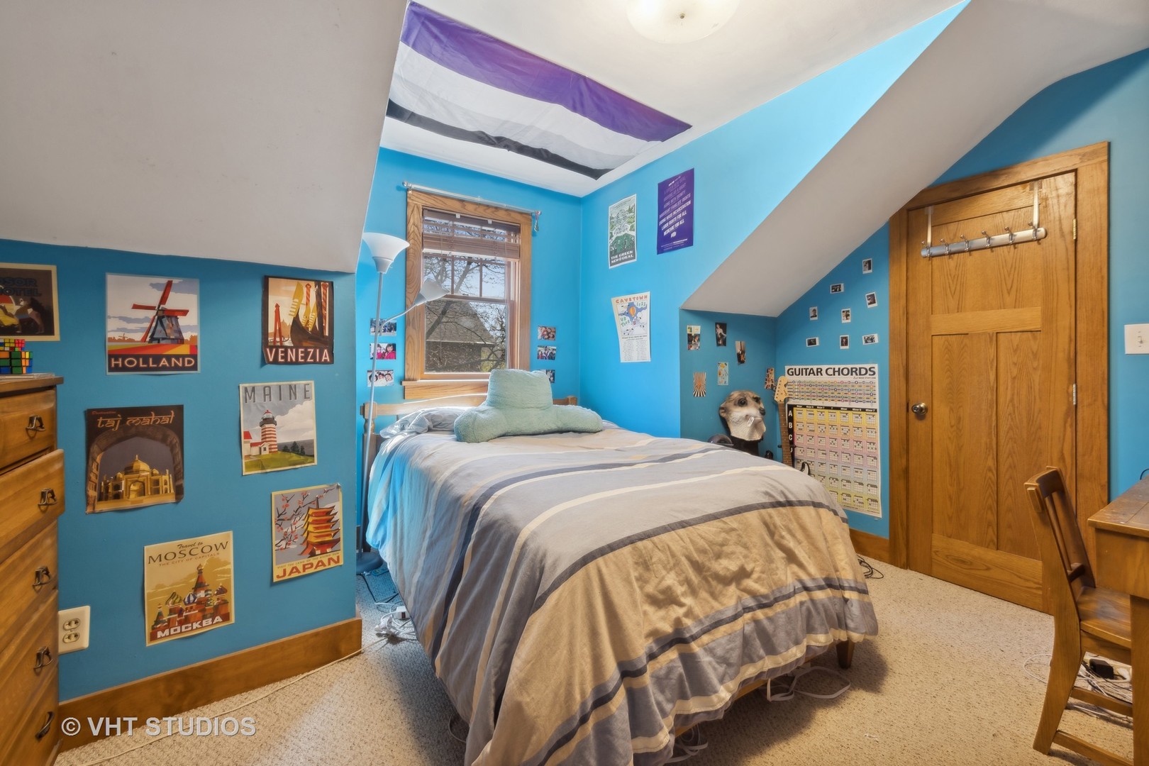155 Geneva Avenue Elmhurst, IL 60126 - Photo 20 of 33 a bedroom with a bed cabinets and a window