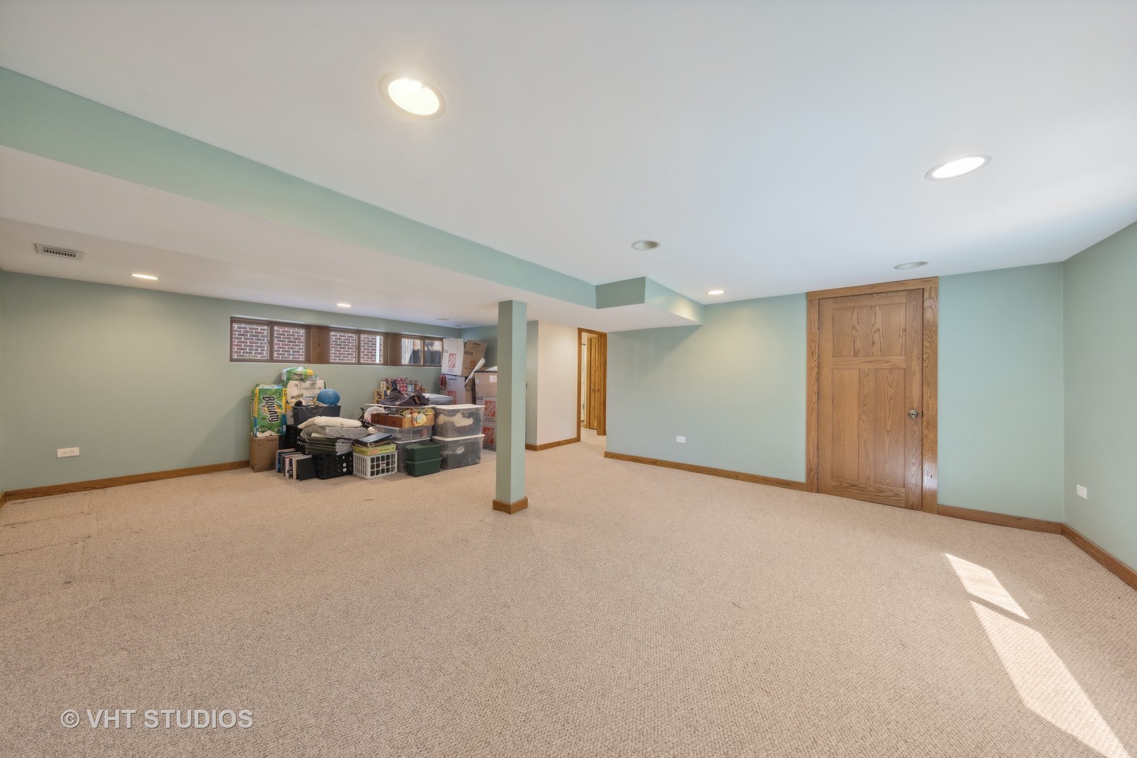 155 Geneva Avenue Elmhurst, IL 60126 - Photo 25 of 33 a view of a livingroom with furniture and a chandelier