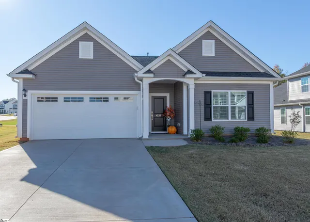 $380,000 | 4239 Winding Ridge Lane, Boiling Springs, SC 29316