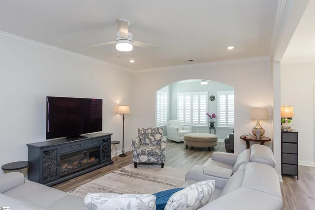 $380,000 | 4239 Winding Ridge Lane, Boiling Springs, SC 29316