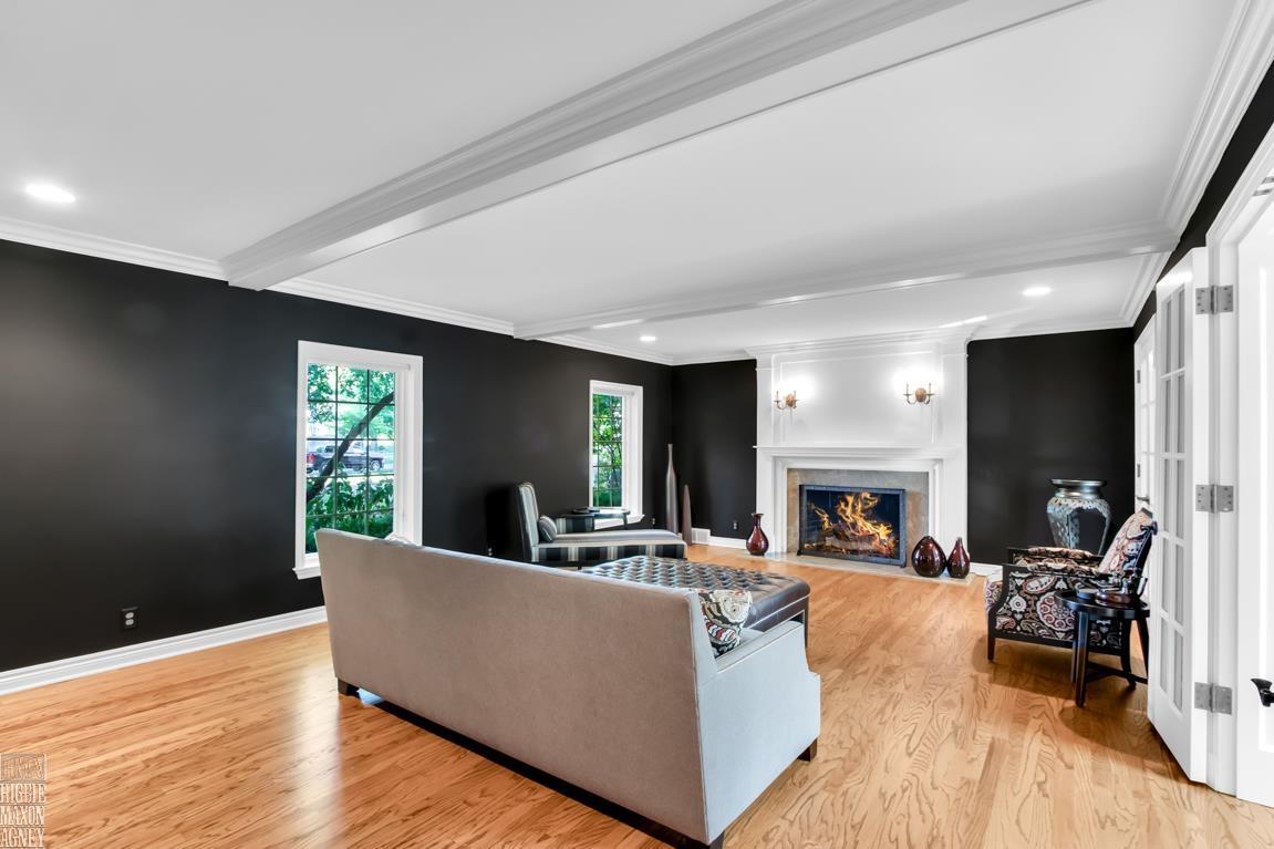521 Middlesex Road Grosse Pointe Park, MI 48230 - Photo 10 of 48
