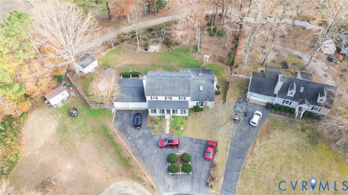 7471 Shoreline Drive Quinton, VA 23141 - Photo 38 of 45 an aerial view of residential houses with outdoor space