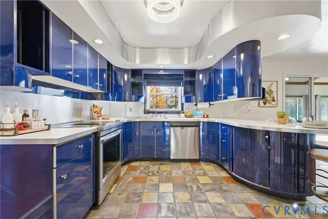 $450,000 | 7471 Shoreline Drive, Quinton, VA 23141