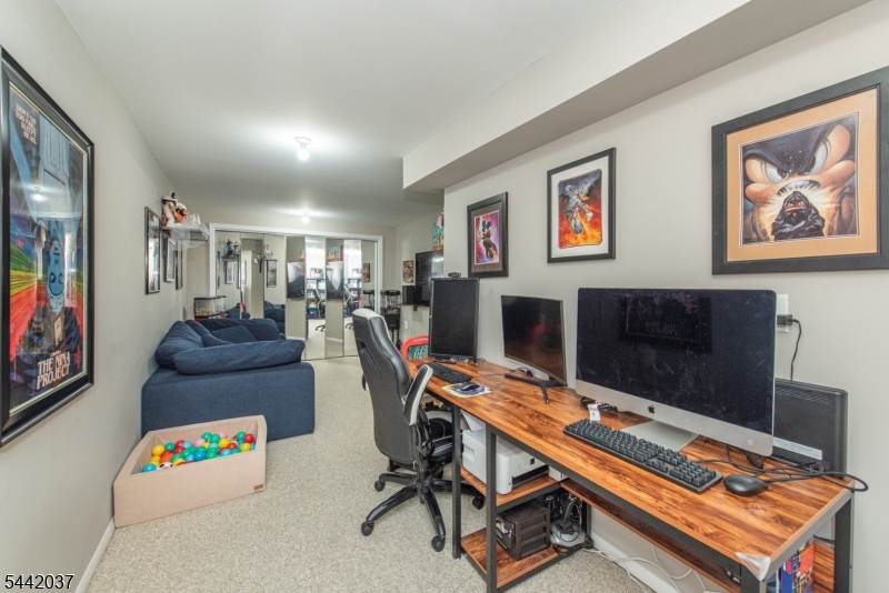 92 Carter Road Wanaque, NJ 07420 - Photo 20 of 22