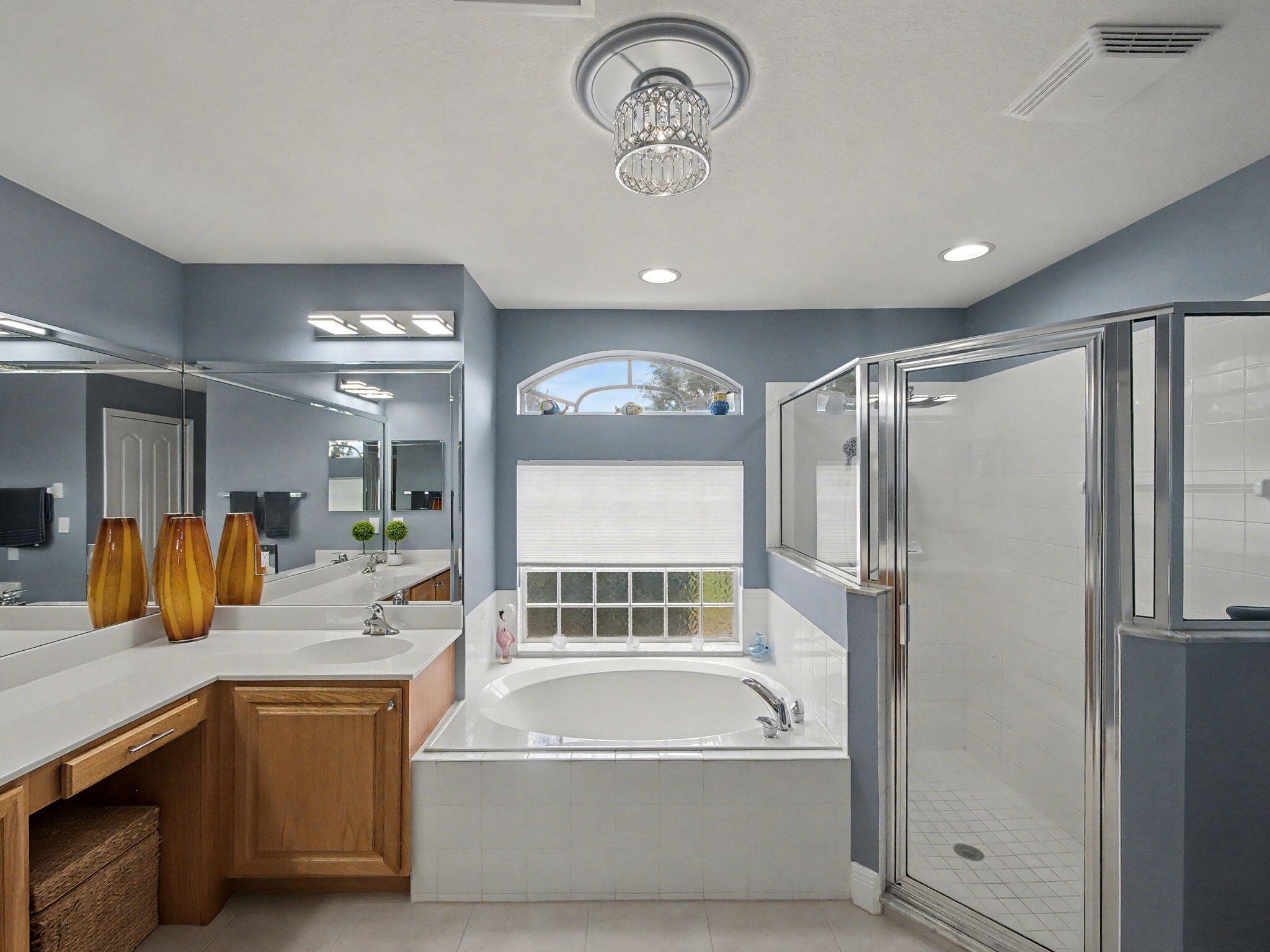 2041 Southwest Panther Trace Stuart, FL 34997 - Photo 19 of 33 Primary Bathroom