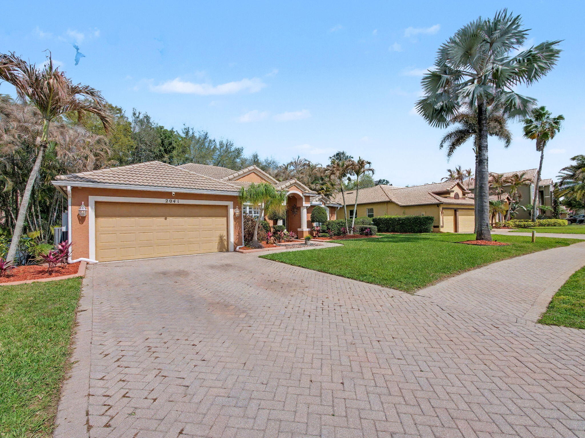 2041 Southwest Panther Trace Stuart, FL 34997 - Photo 2 of 33 Front of the House