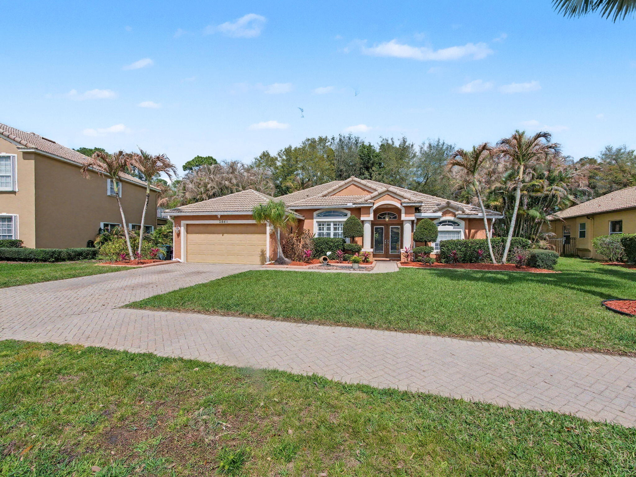 2041 Southwest Panther Trace Stuart, FL 34997 - Photo 3 of 33 Front of the House