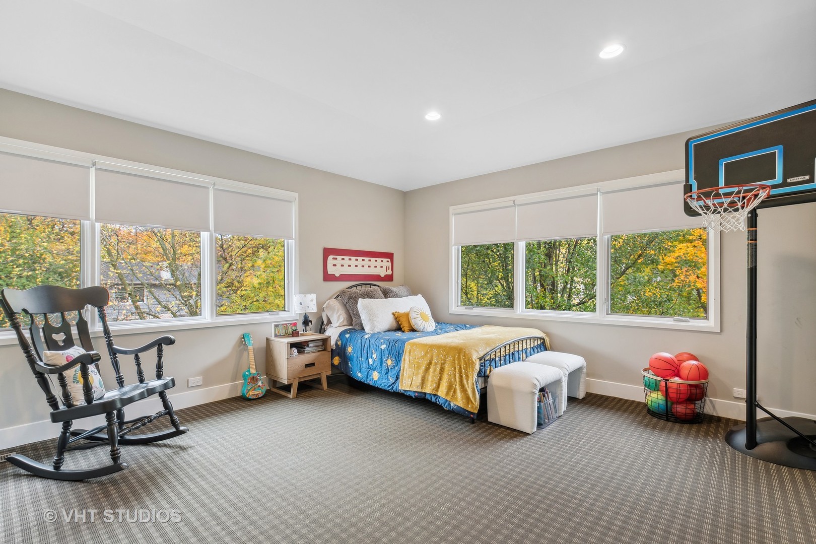 Undisclosed Address Highland Park, IL 60035 - Photo 22 of 32 a bed room with furniture and a window