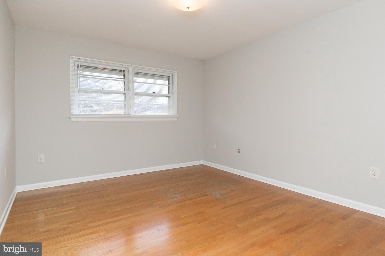 328 Russelcroft Road Winchester, VA 22601 - Photo 15 of 42 Bedroom 1
