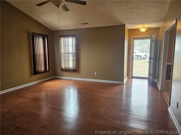 $1,800 | 118 Garfield Drive, Raeford, NC 28376