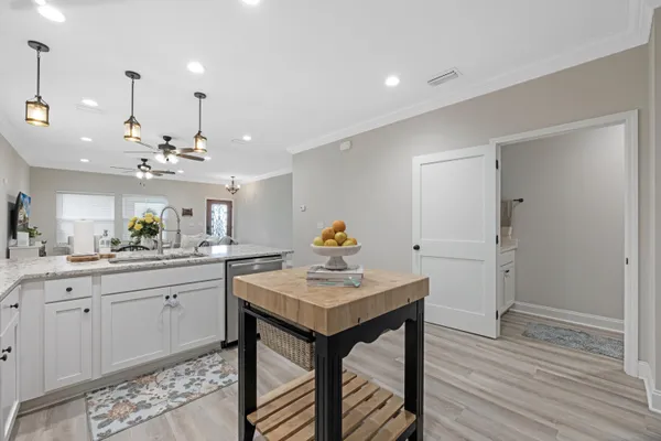 $455,000 | 61 A 9th Avenue, Shalimar, FL 32579